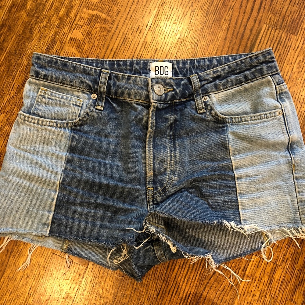 BDG two-tone shorts